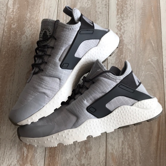 NWTNike Huarache Run Ultra! - Picture 7 of 8